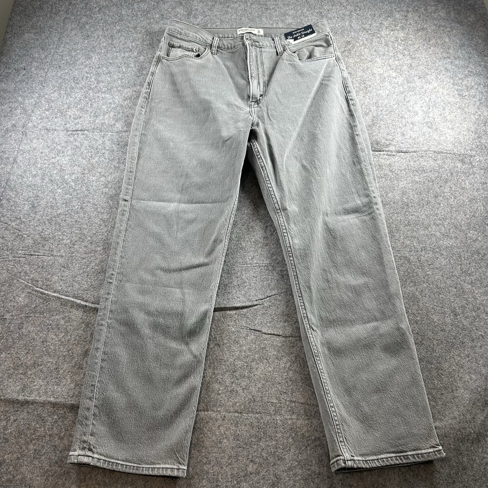 Men's Gray Straight-Leg Jeans - Unbranded